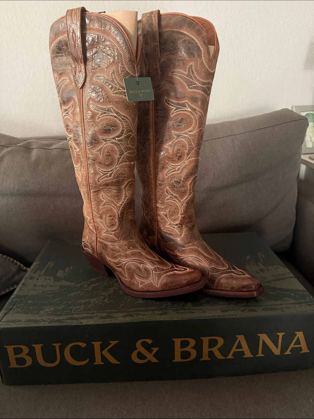 Buck & Brana Tall western cowboy boots Embroidered brown leather size 7.5